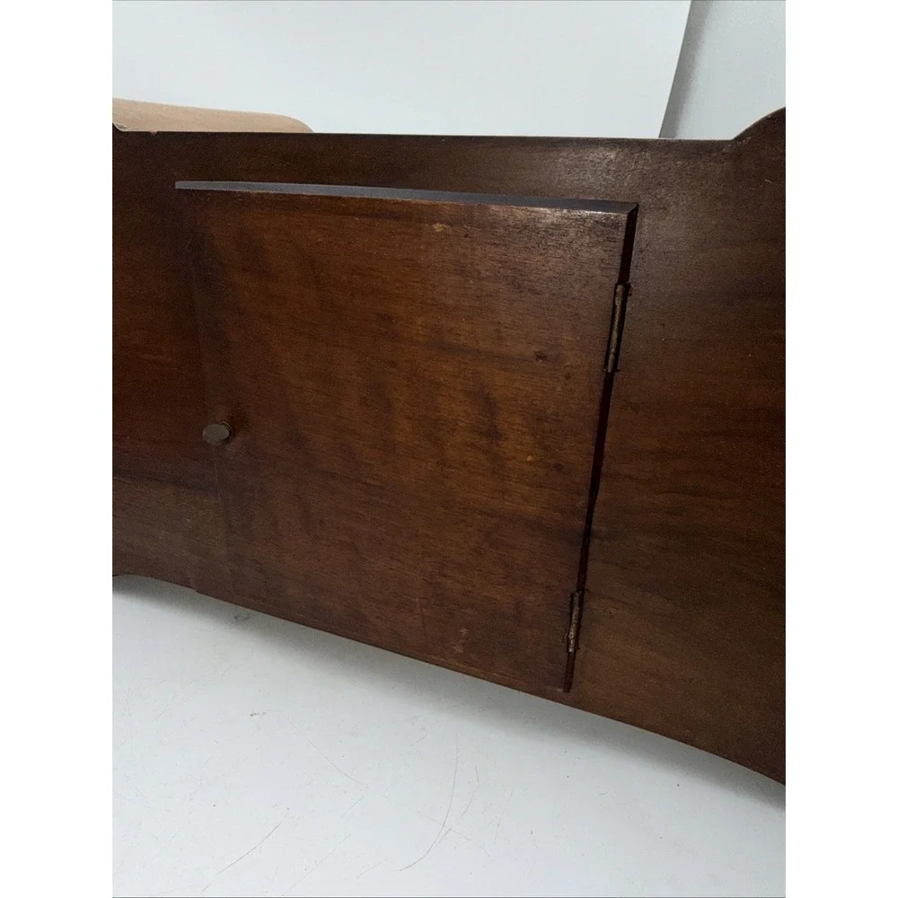 Antique Vintage Walnut Wood Art Deco Box Mantle Table Clock With Key Untested